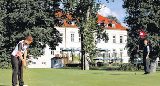 Golf-Reisen Anzeigen-Sonderveröffentlichung 9 Golfen mit vier Sternen Anfänger oder erfahrener Spieler das Landhotel Schloss Teschow garantiert Sport auf hohem Niveau.