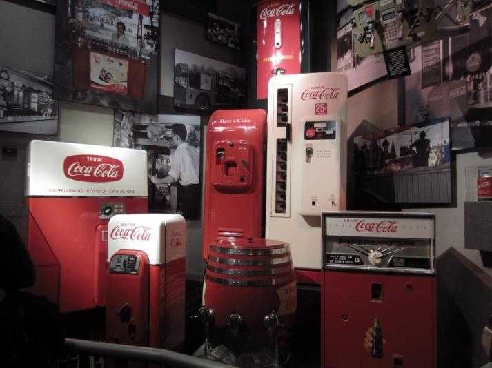 Coca Cola, 121 Baker St NW, Atlanta 30313 im Centennial Olympic Park -nettes Museum, dient aber natürlich auch der