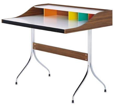 Home Desk Seine einfache und zugleich dekorative Form macht das Home Desk zu einem zeitlosen Klassiker.