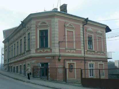 II Selma Meerbaum 1 2 Wohnhaus, Bilaergasse 38 Zionistishe Jugendgruppe, (1) Selma, (2) Margit Feller Selma Meerbaum wuchs in Czernowitz auf, der Stadt die durch die dort geborenen Dichterinnen und