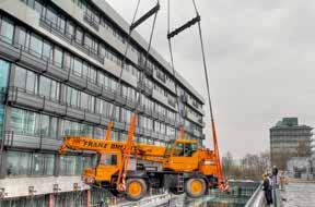 Uni-Hub Seit Juni 2011 saniert HOCHTIEF Solutions an der Ruhr-Universität Bochum einen Gebäudekomplex der ingenieurwissenschaftlichen Fakultät.