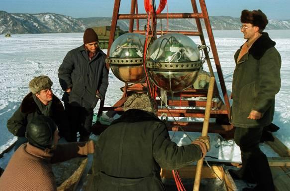 Baikal Experiment (1988-2008) Beginn der Hochenergie