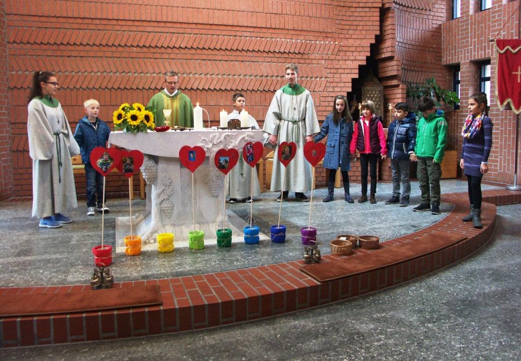 Die Gruppenstunden in Herz Jesu finden jeweils im Pater Delp Zentrum in Hüttenfeld statt. Die erste Gruppenstunde ist am Mittwoch, 2. November um 16.30 Uhr.
