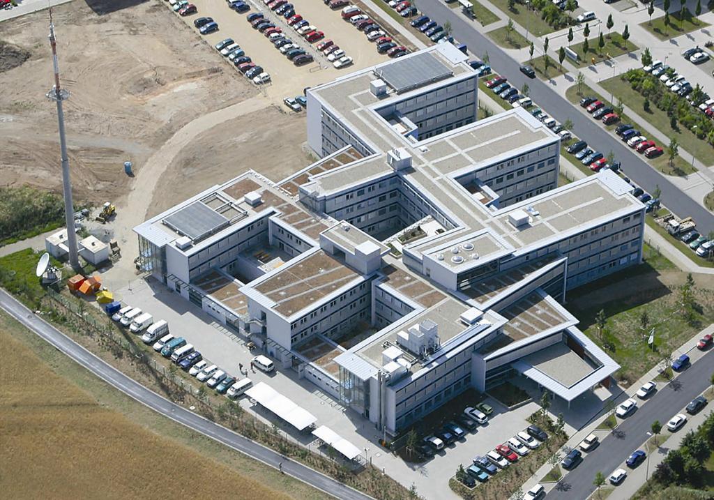 Fraunhofer-Institut für Integrierte Schaltungen IIS Gegründet: 1985 Standorte: Erlangen, Fürth,