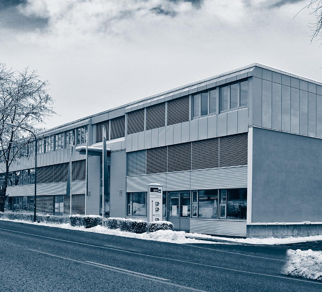LEHRGANG FACHFRAU / FACHMANN UNTERNEHMENSFÜHRUNG KMU DIE STFW STELLT SICH VOR Die Schweizerische Technische Fachschule Winterthur - kurz STFW - wurde 1935 gegründet und ist eine nicht