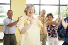 Senioren Tanz Unsere Kurse für Senioren AGILANDO hat viel zu bieten für Menschen, die fit, unternehmungs- & lebenslustig sind: Eine Kombination aus tänzerischer Gymnastik (keine Bodenübungen) und