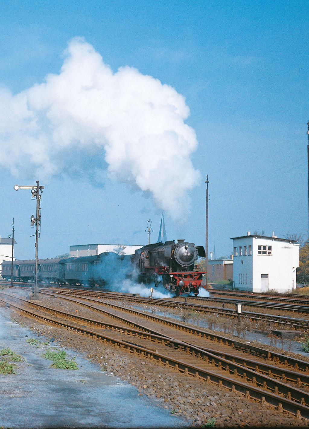 Adieu Steppenpferd Im Mai 1966 wurde die letzte Vertreterin der Baureihe 24 der Deutschen Bundesbahn abgestellt.