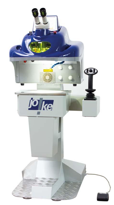 Werkstücke sowie zur Aufnahme der offenen Lasergeräte ENESKAlaser 0 / 1000. Der Achsentisch ist mit robusten Rollen versehen und somit mobil.