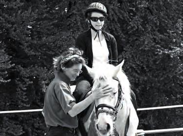 Stock Leitung: Reiten Keine Barbara Duregger Entspannen Sie sich auf dem Rücken der Pferde. Bitte warme, bequeme Kleidung und feste Schuhe anziehen.