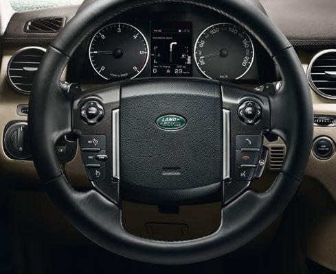 Nähere Details zur Fixpreisaufstellung erfahren Sie bei Ihrem Land Rover Partner. EIN TAG ABENTEUER GRATIS Für einen Land Rover Fahrer fängt der Spaß dort an, wo die Straße aufhört.