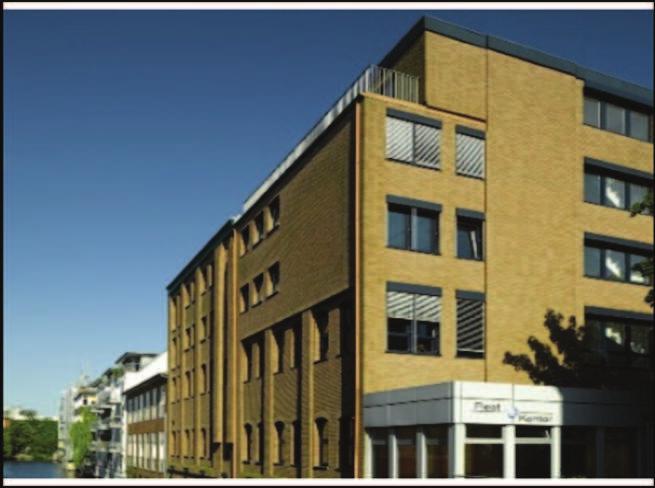 Halbjahresbericht 2015 Die Immobilie befindet sich in Hamburg, in einer etablierten Büround Wohngegend im Stadtteil Uhlenhorst.
