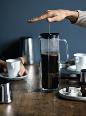 b2b Trinken Kaffee ist Trend und gehört zum festen Bestandteil in unserem Tagesrythmus: Die Tasse Kaffee am Morgen, nach dem Essen ein Espresso und die kleine