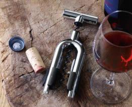 b2b Trinken Wein genießen ist ein Ritual, das beim Öffnen der Flasche beginnt.