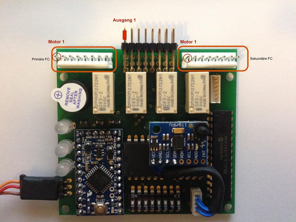 Installation und erste Inbetriebnahme: Die Platine ist am Kopter frei und ohne Kontakt zu anderen elektrischen Bauteilen zu befestigen. Benutzen Sie hier für spezielle Kunststoff- Abstandhalter.