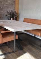 Das Angebot umfasst neben den Möbelplatten auch Tischplatten und Tischbeine, Tischgestelle und Küchenarbeitsplatten.