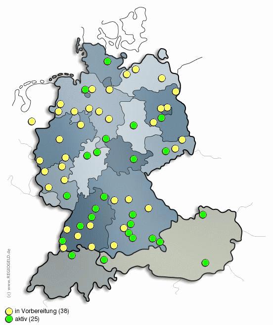Geld von unten. Theorie und Praxis von Regionalwährungen. Ralf Becker Regiogeld e.v., Diemelstadt Seit der Einführung des Euro im Jahr 2002 sind im deutschsprachigen Raum über 70 Regiogeld- Initiativen entstanden.