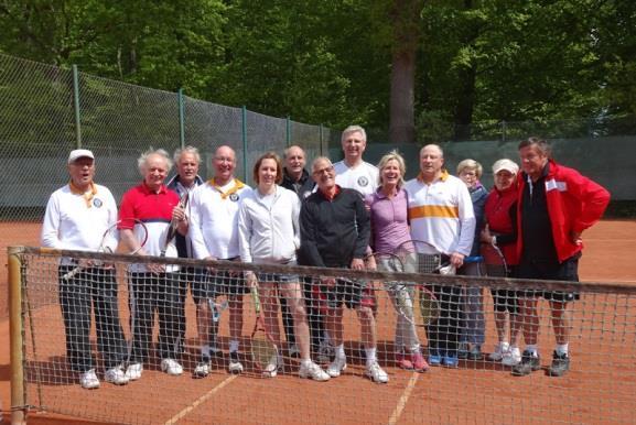 Tennis Die obligatorische Jahreshauptversammlung der Tennisabteilung des TSV Pansdorf fand am 4.3.2016 in der Vereinsgaststätte statt. In krankheitsbedingter Abwesenheit des 1.