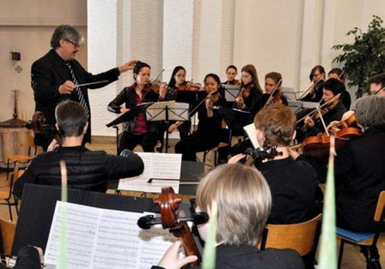 DAS PROGRAMM 37 Ralph Schürmanns Das Cello-Orchester CELLISSIMO entstand aus dem von der Cellistin Julia Polziehn 2009 ins Leben gerufenen Projekt Musik von Kindern für Kinder.