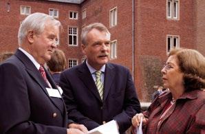 2006 auf Schloss Wissen Als der Landtagsabgeordnete Christian Weisbrich im Herbst 2005 die Staffel des Vereinsvorsitzenden übernahm, waren die Voraussetzungen geschaffen für einen strategischen
