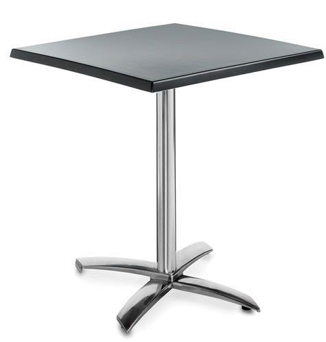 5.1 Tische und Stühle Form der Möbel: Als Sitzmöbel sind in der Regel nur Stühle zulässig. Material: Holz, Metall, Korb oder Kunststoff in Korboptik.