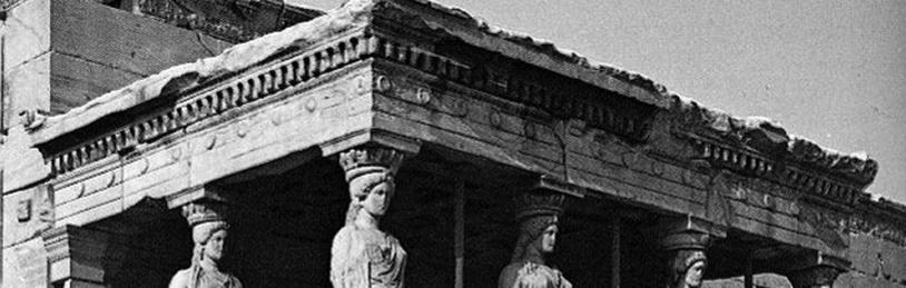 SAURER REGEN Das Foto unten zeigt Statuen, die so genannten Kariatiden, die vor mehr als 2500 Jahren auf der Akropolis in Athen aufgestellt wurden. Die Statuen bestehen aus der Gesteinsart Marmor.