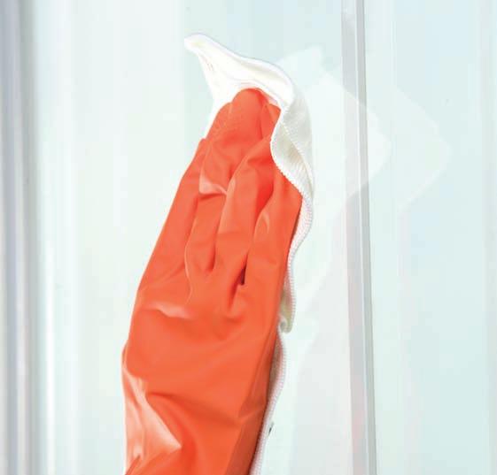 1.1 Für PV-Hart, weiß Zur Reinigung Ihrer Kunststoff-Fenster empfehlen wir die Verwendung unseres Reinigers für weiße Kunststoffe aus der Pflegeserie Thermo Easylean.