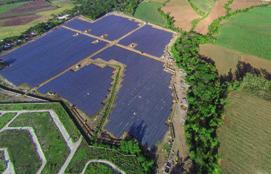 52 E 14-MWp DC Freiflächen-Solarkraftwerk Größe Projektstandort: 200.000 m 2 Sonneneinstrahlung Projektstandort: 1.