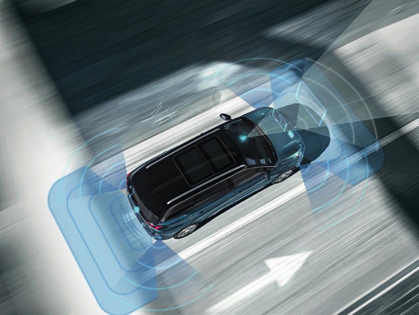 Lassen Sie sich von Fahrerassistenzsystemen der neuesten Generation begleiten: Verkehrsschildererkennung mit Geschwindigkeitsempfehlung, Active Safety Brake mit Frontkollisionswarner, aktiver