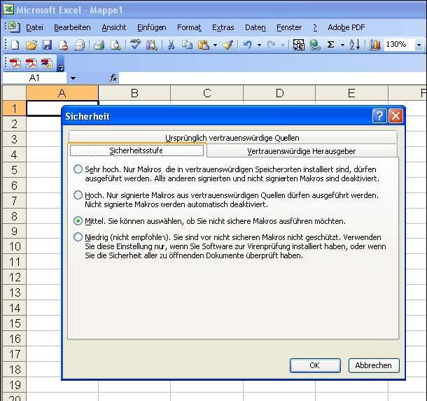 Öffnen Sie zu diesem Zweck das Programm Excel durch Doppelklick auf das Excel-Symbol auf dem Desktop falls vorhanden oder durch Klick auf Start Alle Programme Microsoft Office Microsoft Office Excel.