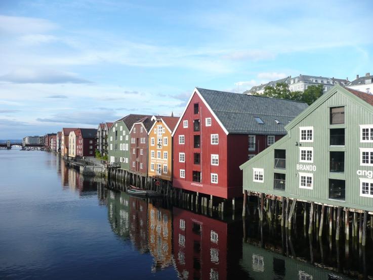 Hausarzt in der Stadt in Norwegen Trondheim (187.000 Einwohner 15.