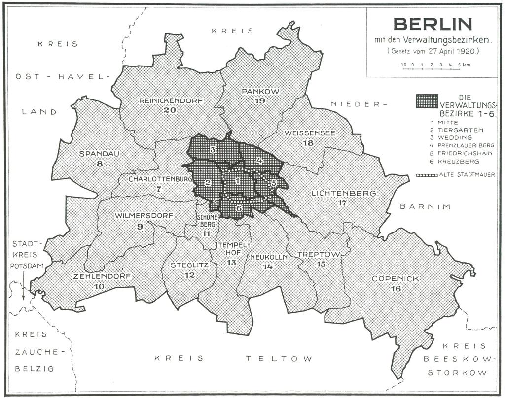 Die neue Stadtgemeinde (Groß-)Berlin nach dem Gesetz vom 27. April 1920. Dunkel hervorgehoben ist das alte Berlin, das 1920 in sechs Bezirke aufgeteilt wurde.
