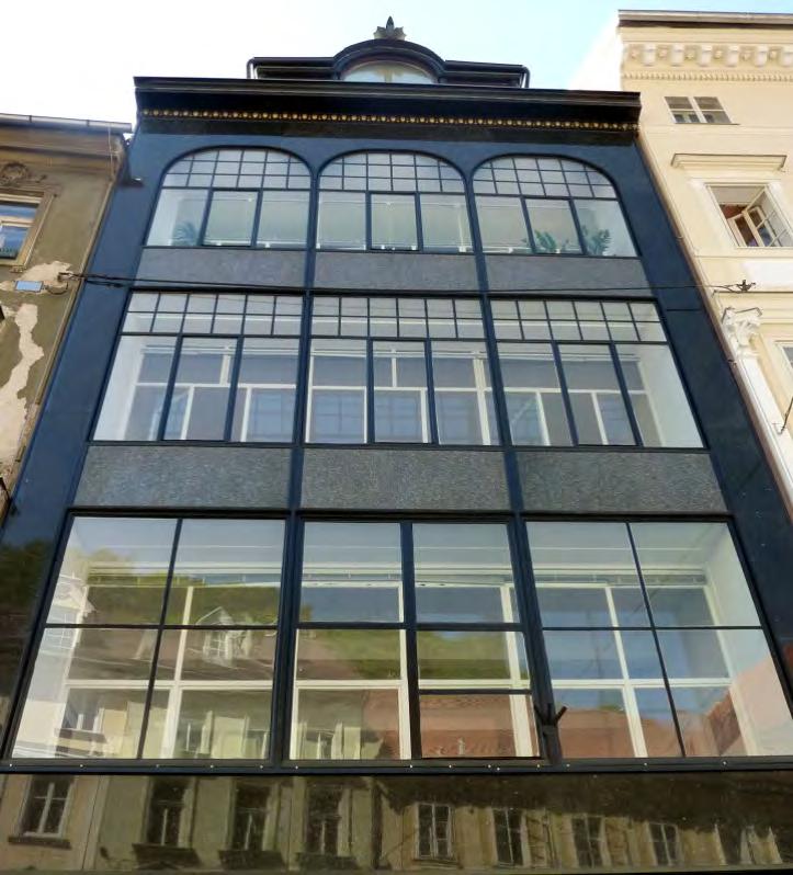 DROFENIG HAUS (Stadtplatz 23; Karl Brünnler, 1914) Das Kaufhaus, das vom Kaufmann Franc Drofenig an der Stelle eines ehemaligen Barockhauses gebaut wurde, ist das erste Gebäude in Ljubljana aus