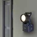 Die Blinkfunktion ermöglicht den Einsatz als Warnleuchte. Die gewährleistet bei Stromausfall eine zuverlässige Notbeleuchtung z.b. in öffentlichen Gebäuden oder Räumen ohne Tageslicht sowie bei Dunkelheit.
