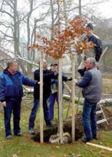 Forstkurier 22 Der Ortsverein Kretzschau e. V. wünscht allen Mitgliedern ein besinnliches und friedliches Weihnachtsfest und ein glückliches neues Jahr.