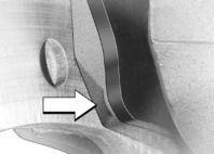 Blickrichtung: von hinten auf die Bremsbeläge 1. min 1,0 mm (nur Reibbelag ohne Trägerplatte.