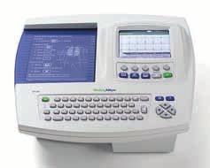 MEANS-EKG-Interpretations-Software mit Erwachsenen- und Pädiatrischer Interpretation (Option) als zweite Meinung - Alphanumerische Tastatur und LCD-Display erleichtern die Eingabe der Patientendaten