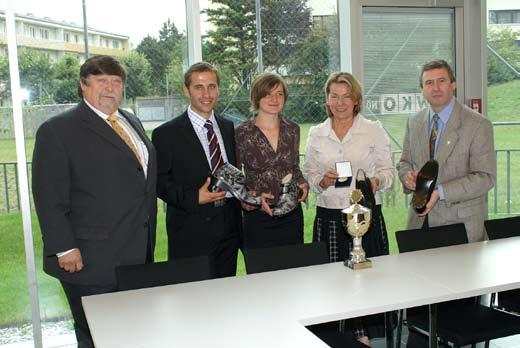 6. Niederösterreichische Medaillengewinner Wiesbaden von WKNÖ geehrt Die Gewinner von Goldmedaillen des Internationalen Leistungswettbewerbes des Schuhmacher- Handwerks 2007 (Interschuhservice 2007)