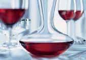 Die getönte Isolierglastür gewährt neben dem sicheren UVSchutz auch besten Einblick auf die Weine.