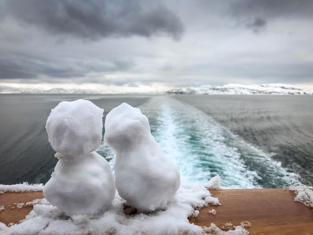 Schneemännchen am Heck der MS Trollfjord