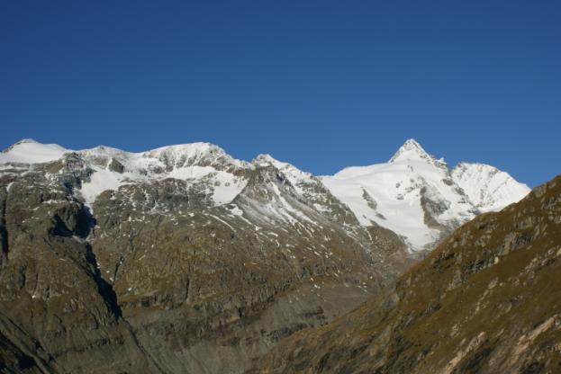 Glocknerhaus (F11, 2132 m) nach NW