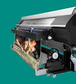30 m²/h für Qualitätsdruck Drucker und Plotter in einer Maschine möglich