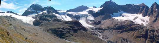 Aus den gesamten Ötztaler Alpen wird von einer besonders weitreichenden Ausaperung und einem äußerst prekären Ernährungszustand aller Gletscher bis hin zu Zerfallserscheinungen an einzelnen