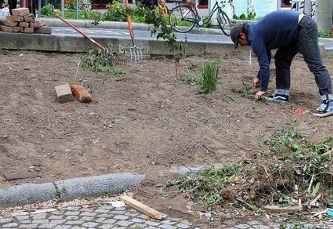 wächst und schmeckt, jede/r darf ernten chacun plante à son goût, chacun peut récolter