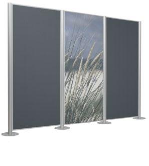 The plain and discreet elegance of this screen system emphasizes the quiet atmosphere, achieved by excellent sound