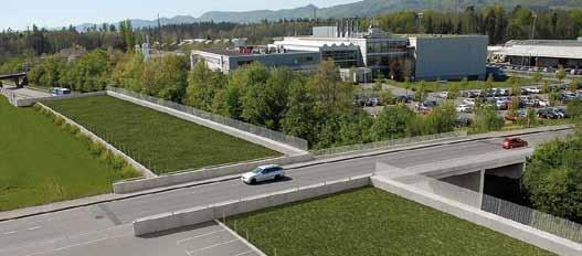 Zu den Vorarbeiten gehören die Verbreiterung der Standstreifen im Bereich der Halbüberdeckung und