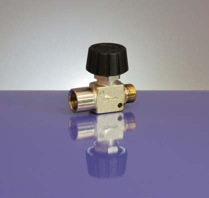 Das Nadelventil wird praktischerweise direkt am Drucklufteinlass der Pumpe installiert, kann aber auch weit vorher in der Druckluftleitung