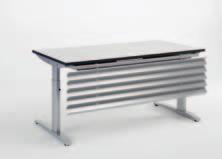 Sitz-Steh- Tisch-Ausführung Formal bleibt der Tisch immer gleich.