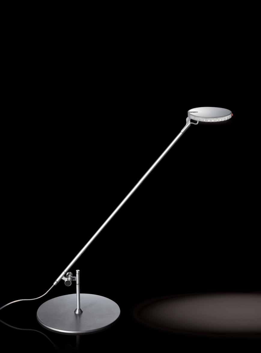 LINEA 1 PATRIZIO ORLANDI / 2008 Table lamp with one cantilevered arm in aluminium. Head in injection moulded polycarbonate with high voltage power led.