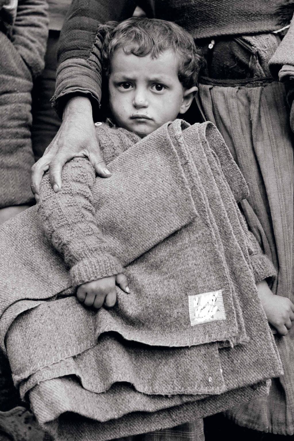 Ein Kind des Zweiten Weltkriegs UNICEF beginnt mit Milch, Fett und Lebertran: Die Vereinten Nationen rufen 1946 ihr hilfswerk ins Leben, um unter-ernährte und kranke im zerstörten Nachkriegseuropa