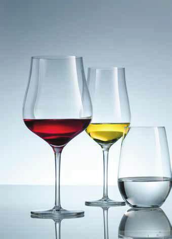 The Wine & More collection is a product of a dialogue between sensuality and function, advanced design and the special brilliance of Tritan crystal glass.